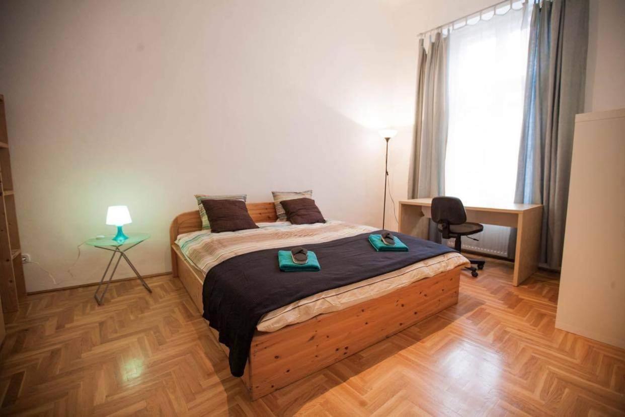 City Center Budapest Luaran gambar